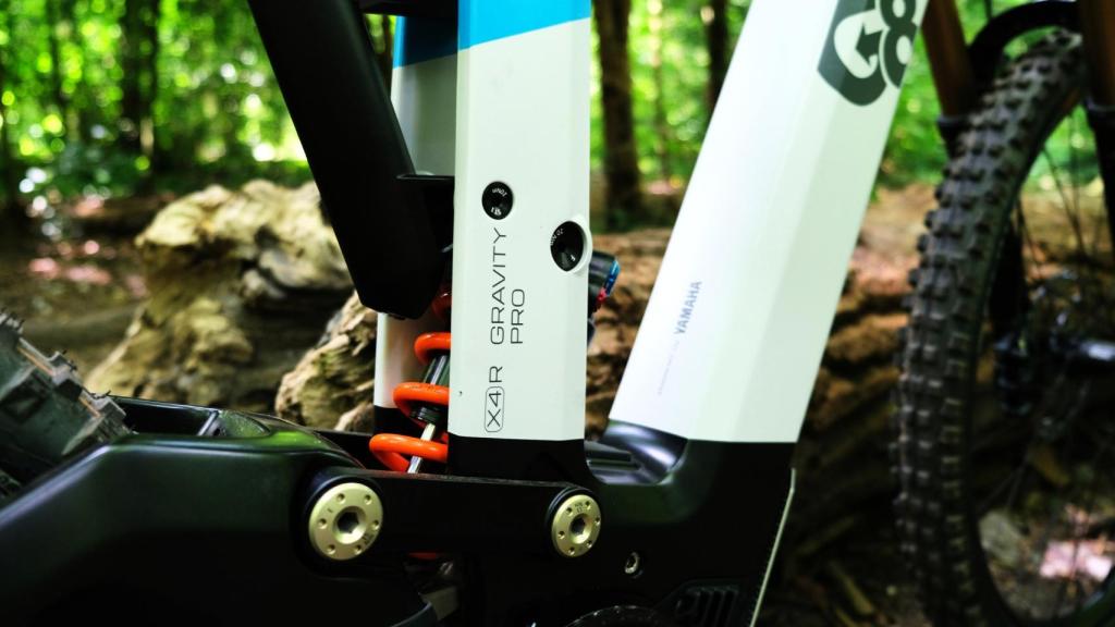 Detalles de la suspensión de la Gardner87 X4 R Gravity Pro