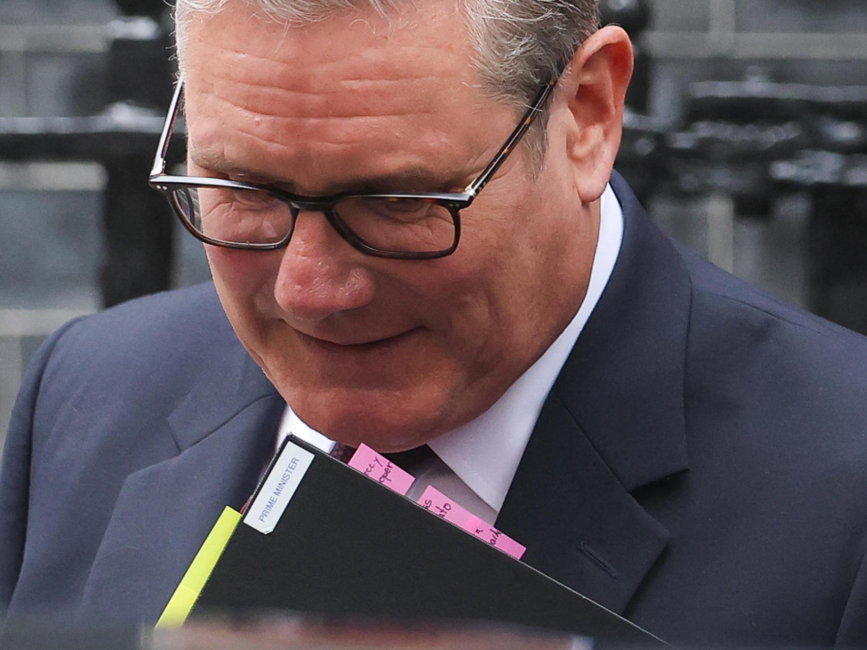 El primer ministro de Reino Unido, antes de su reunión con el presidente Pedro Sánchez.