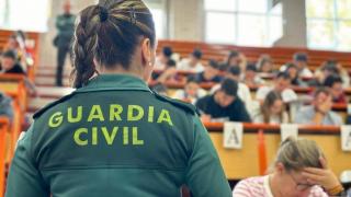 El sueño de servir a los demás en un examen: 2.010 aspirantes luchan por una plaza de Guardia Civil en CyL