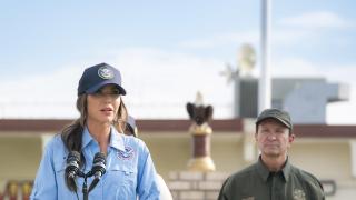 Aumenta la tensión en Chicago por la Operación Midway Blitz: Kristi Noem asegura que van por los "delincuentes violentos”