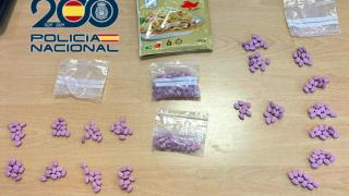 Detenido un hombre en Zaragoza por llevar más de trescientas pastillas de éxtasis en su mochila