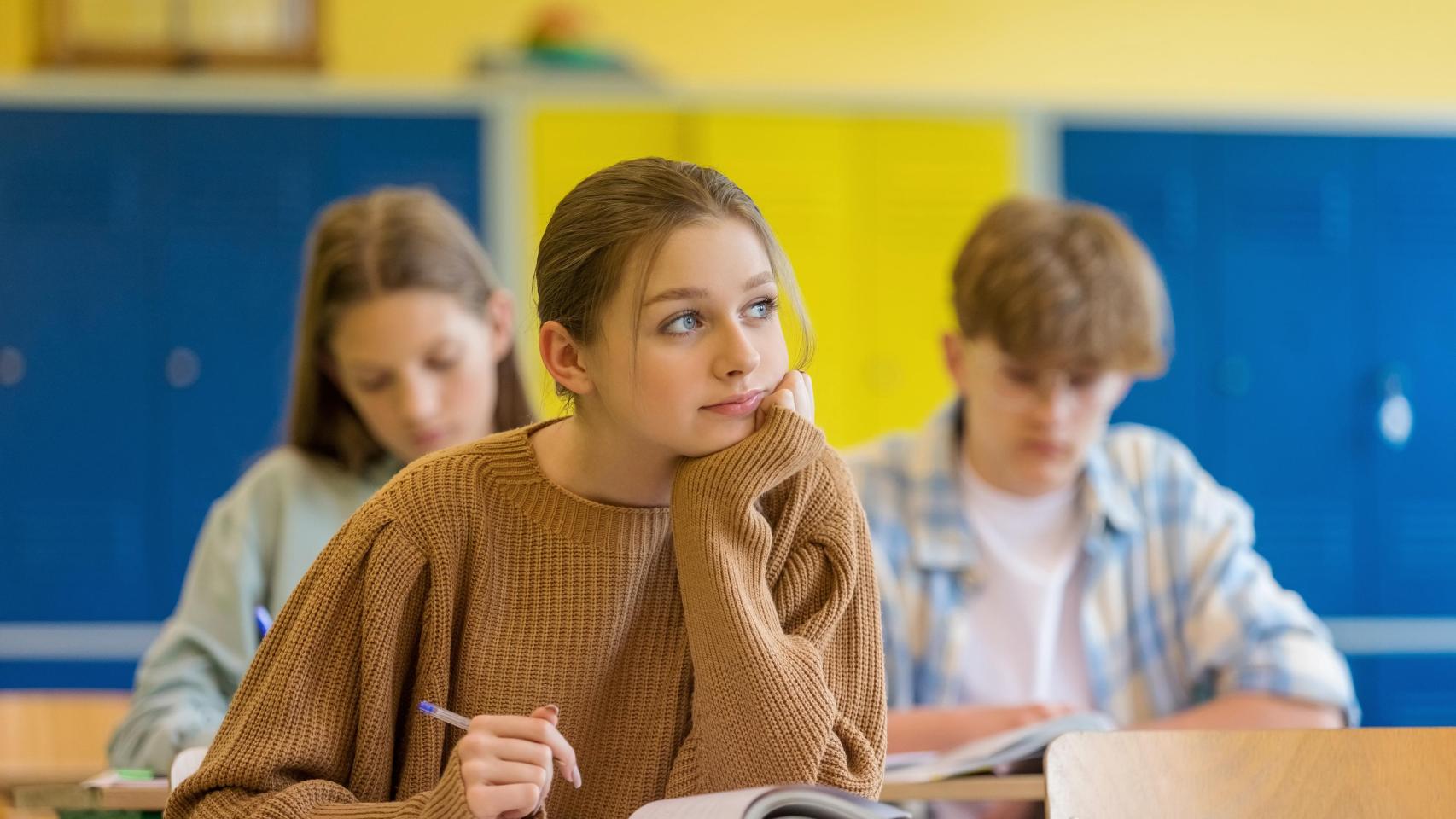 Imagen de archivo de una joven estudiante.