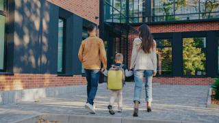 Ya es oficial: familias gallegas pueden solicitar la ayuda de hasta 500 euros si cumplen estos requisitos