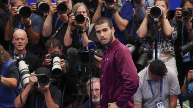 Carlos Alcaraz, apuntado por todas las cámaras tras la final del US Open