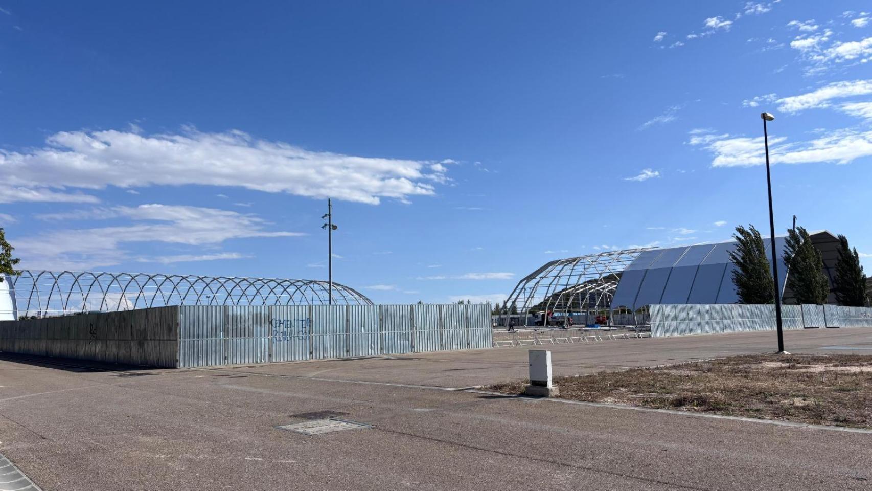 El esqueleto de las dos carpas principales de Espacio Zity ya está levantado.