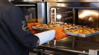 Abre en Málaga Natas D’Ouro, un nuevo local de pasteles de nata: "Un trocito de Portugal en España"