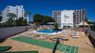 Los hoteles de la Costa del Sol firman un gran mes de agosto pese a la subida de precios: ocupan el 92% de sus plazas