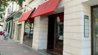 Miles de afectados por el apagón en pleno centro de Zaragoza: "Hoy en día si no hay luz, ya puedes cerrar"
