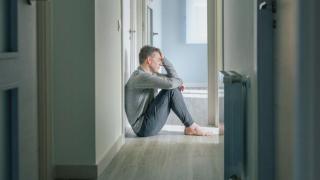 Los sevillanos con más riesgo de suicidio: mayores de 45, optan por el envenenamiento o asfixia y eligen un sitio aislado