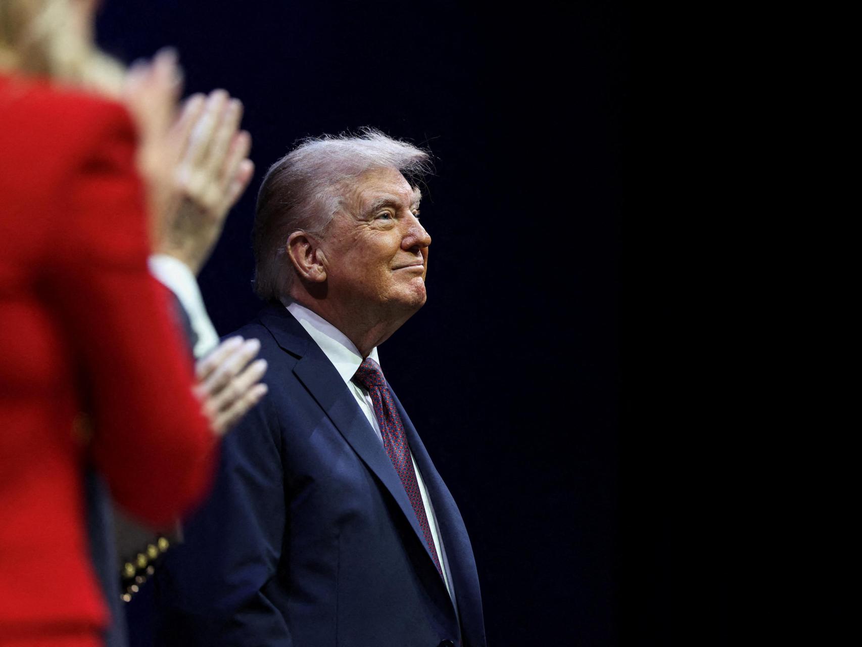 Trump reconoce que fue incapaz de detener el ataque de Israel en Doha y promete a Catar que «no volverá a suceder»