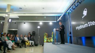 Page anuncia la tramitación de Proyecto de Singular Interés (PSI) para la acería verde de Hydnum Steel en Puertollano