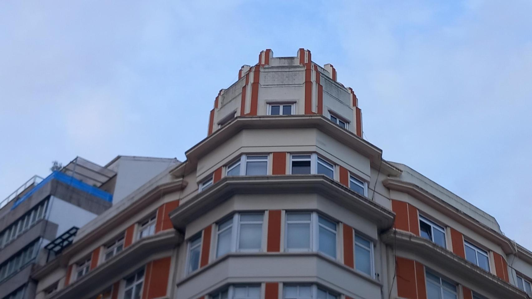 Un edificio de A Coruña en la Menéndez Pelayo 18-20