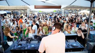 La fiesta al aire libre que no puedes perderte este domingo en Vigo: un brunch con DJs y gastronomía