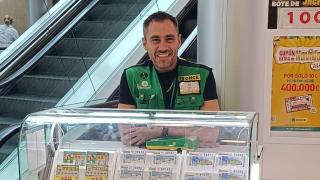 La ilusión se multiplica en Santa Marta: la ONCE reparte 175.000 euros en un día