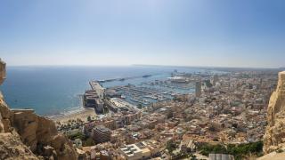 Alicante presenta la nueva bajada del IBI para 2026: estas son las bonificaciones extra