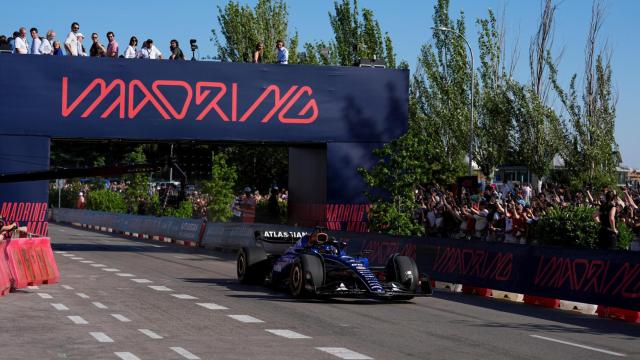Carlos Sainz pilotando un Williams en Madring