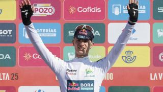 Giulio Pellizzari se impone en el Alto de El Morredero y se apunta la 17ª etapa de La Vuelta