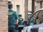 Un hombre de 60 años con problemas mentales mata a un vecino y se atrinchera con la mujer del fallecido en Granada