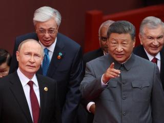 Putin ataca un país de la OTAN una semana después de viajar a China: ya visitó a Xi justo antes de invadir Ucrania en 2022