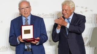 Alfonso Guerra advierte sobre España: "Estamos al borde de un estado confederado camino de la disolución"