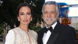 Nieves Álvarez se casa con Bill Saad tras cuatro años juntos: su significativo compromiso y sin anillo de pedida