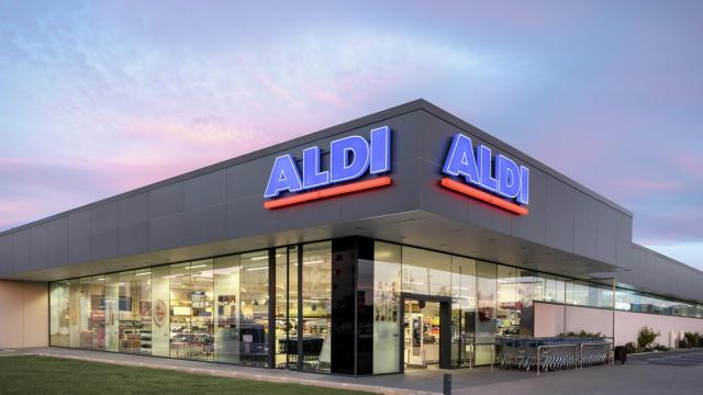 Fachada Aldi.