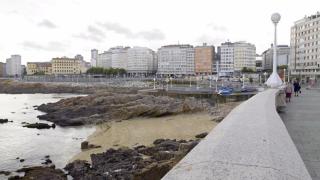 Las playas de Amorosas y San Roque, en A Coruña, serán nuevos espacios para perros