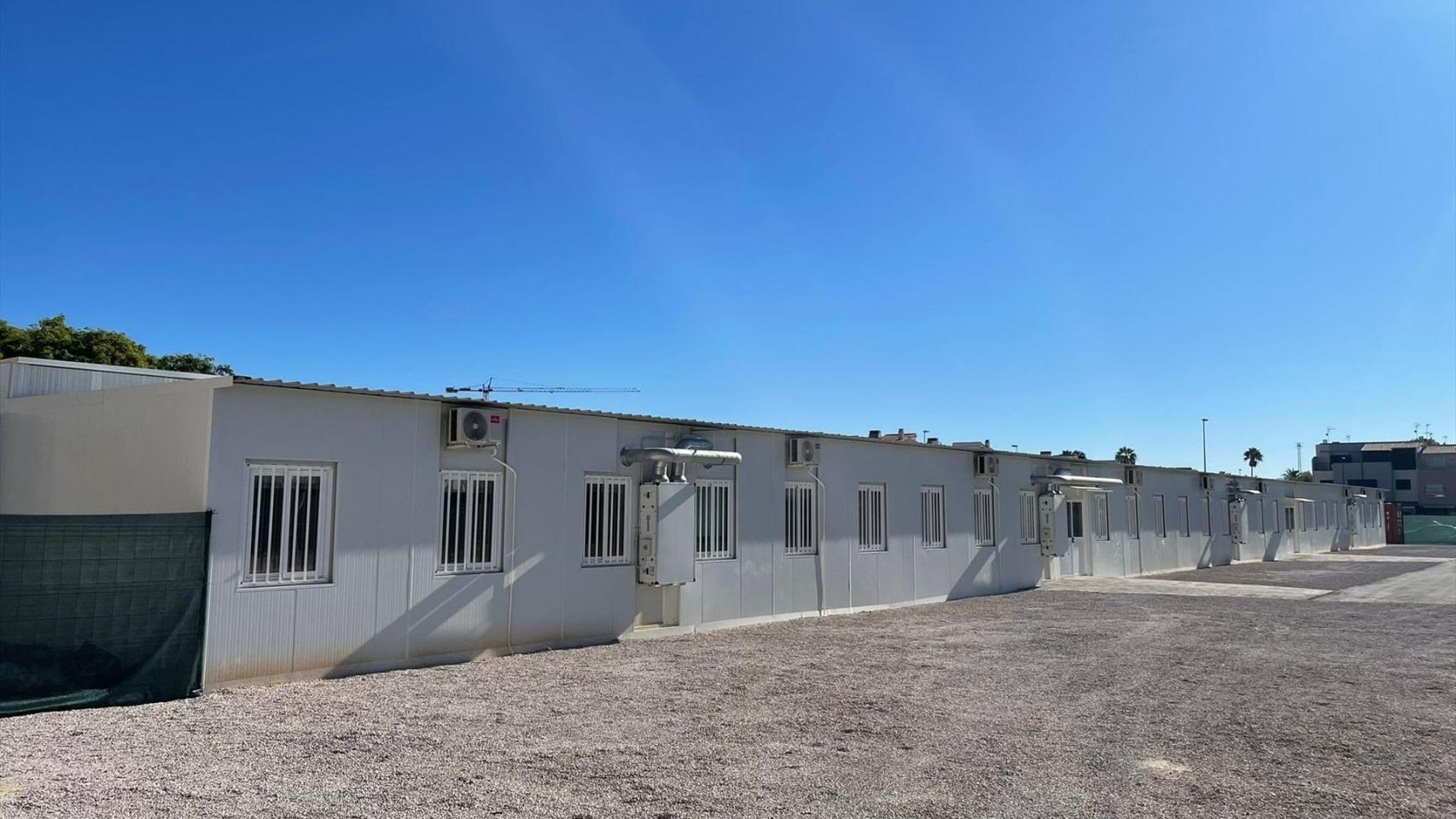 Aulas prefabricadas de los colegios afectados por la dana. EP