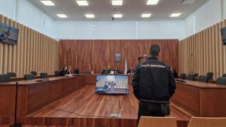 Un ladrón reincidente acepta 4 años de cárcel por entrar a robar en tres casas en Vigo