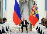 El Kremlin alerta sobre una "pausa" en las negociaciones con Ucrania en el momento de mayor tensión con Occidente
