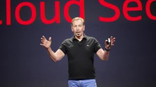 Oracle se suma a la fiebre de la inteligencia artificial en Wall Street: alianza multimillonaria con OpenAI y récord en bolsa