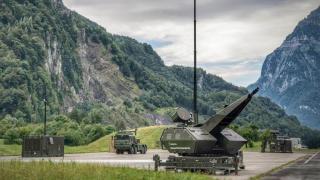 Rheinmetall anuncia el envío de sistemas antiaéreos a Ucrania y la apertura de una fábrica de munición en el país