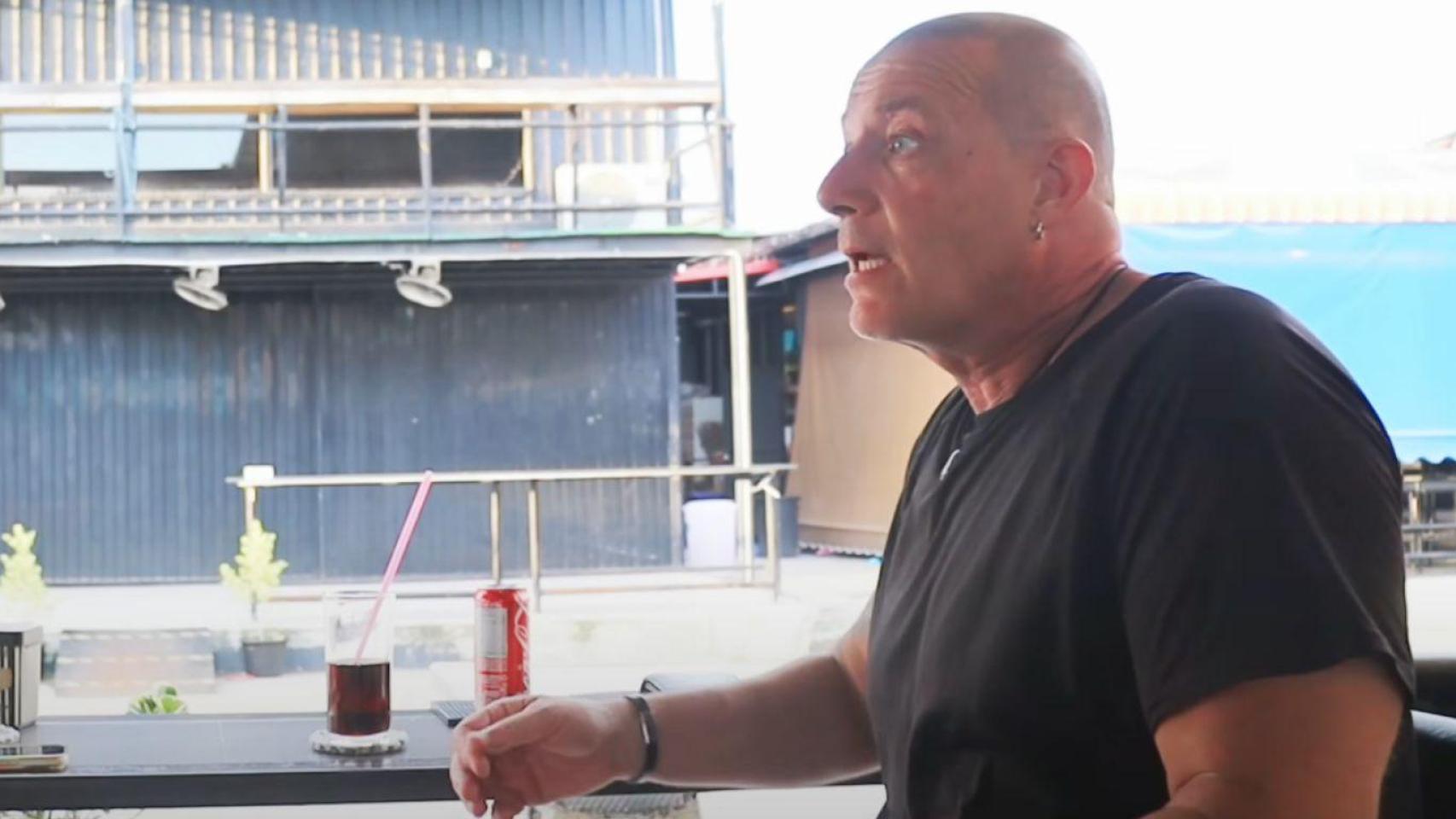 Carlos, jubilado español que vive en Tailandia desde hace 4 años