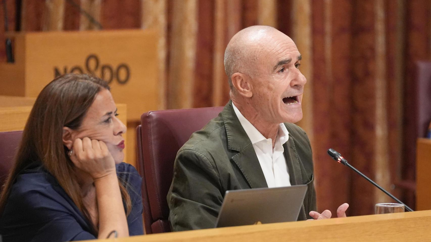 Antonio Muñoz, en un Pleno del Ayuntamiento de Sevilla.