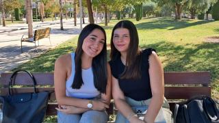 Alexandra Candale (18), universitaria, sobre vivir en una residencia de estudiantes: "Pago 500€ y sin comida"