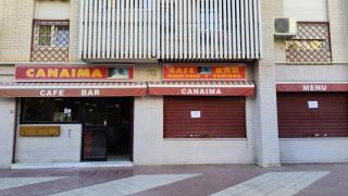 Canaima cierra tras 34 años de vida: así se despide un bar emblemático de Málaga donde los clientes eran familia