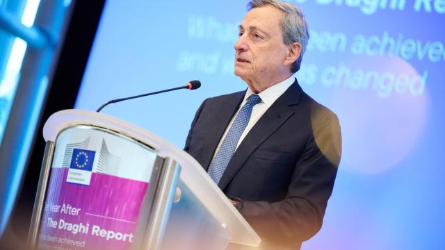 El expresidente del BCE, Mario Draghi, durante el acto de este martes en Bruselas