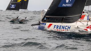 La flota de La Solitaire du Figaro Paprec navega rumbo a Vigo en una jornada de transición