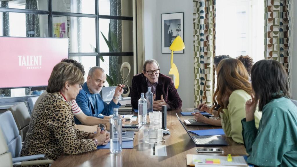 Fotograma del primer episodio de 'La Agencia'.