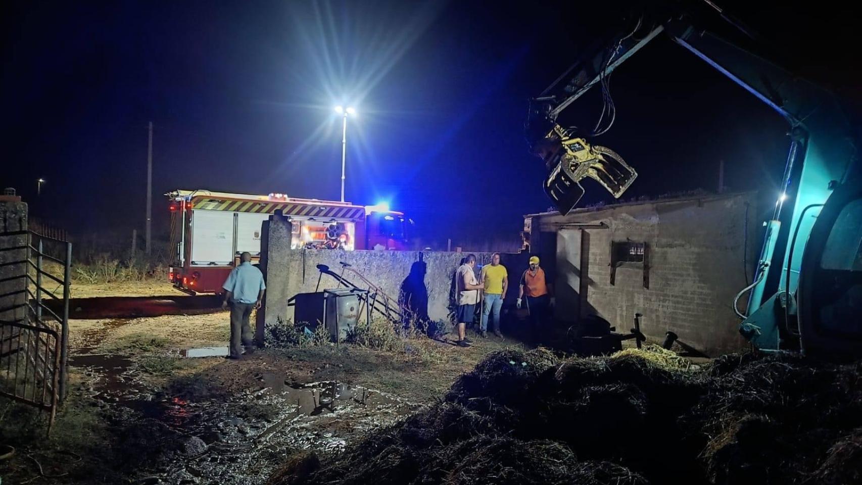 Incendio en una nave agrícola de Montamarta