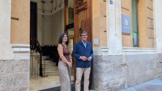 El Gil Albert sale de la Casa Bardin para llevar la cultura a toda la provincia de Alicante y despide el año con Millás