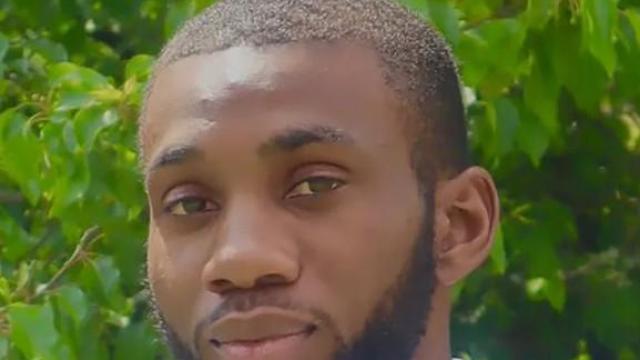 Un estudiante de Mississippi es hallado muerto colgado de un árbol en un campus universitario