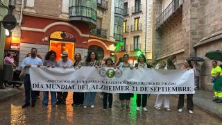 Toledo y Albacete se tiñen de verde para concienciar y reivindicar derechos en el Día Mundial del Alzheimer