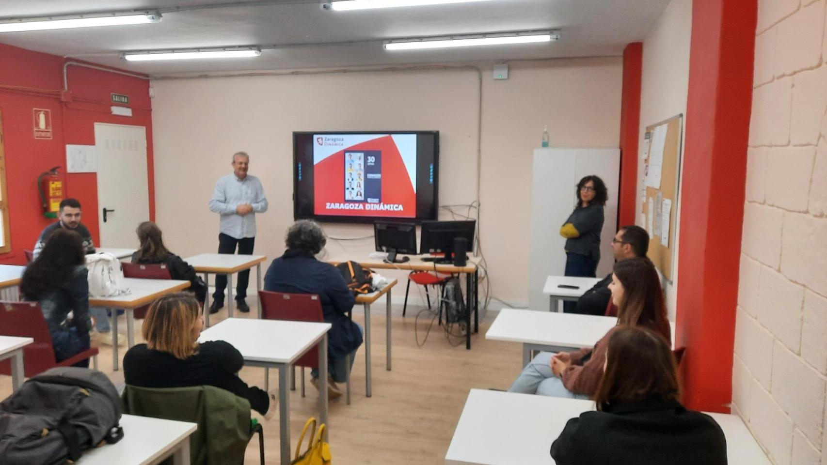 Prentación de los cursos de formación en Zaragoza Dinámica.
