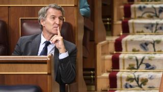 La condena de Feijóo a la "masacre de civiles" en Gaza lleva al Gobierno a intentar enfrentarle con Aznar y Ayuso