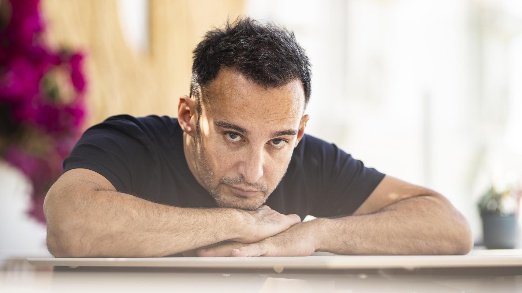 Alejandro Amenábar conversa con Magas sobre las mujeres de su cine y de su vida en el hotel Hyatt Centric.