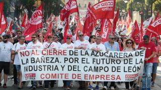"Azucarera se ha reído de todos, es un circo": UGT exige retomar la Fundación Anclaje tras el cierre de la fábrica de La Bañeza