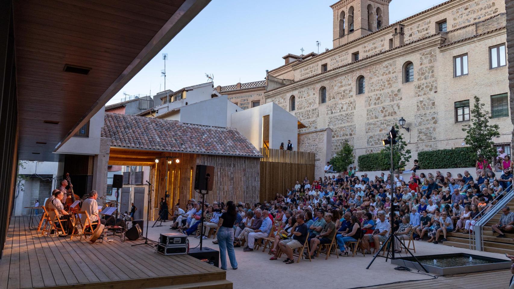 Imagen de archivo de la plaza del Corral de Don Diego, que albergará un mercado de vinilos y otras actividades.