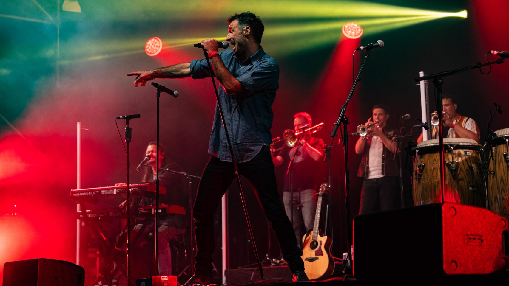 The Cat Empire durante su concierto en la última edición de Glastonbury. Foto: Mark Pickthall