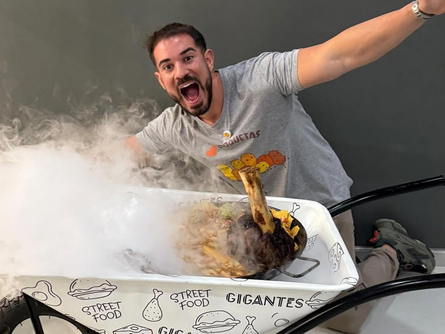 'Cenando con Pablo' en su visita al restaurante de Ciudad Real.